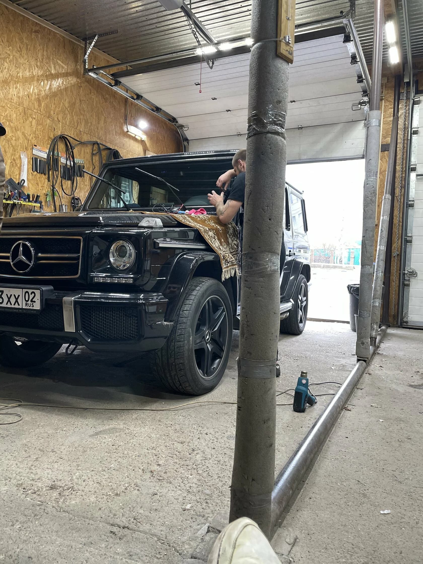 Замена лобового стекла на Mercedes-Benz G-Class